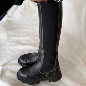 Designer Ganni knee high Chelsea boots EU size 40 us 9/10